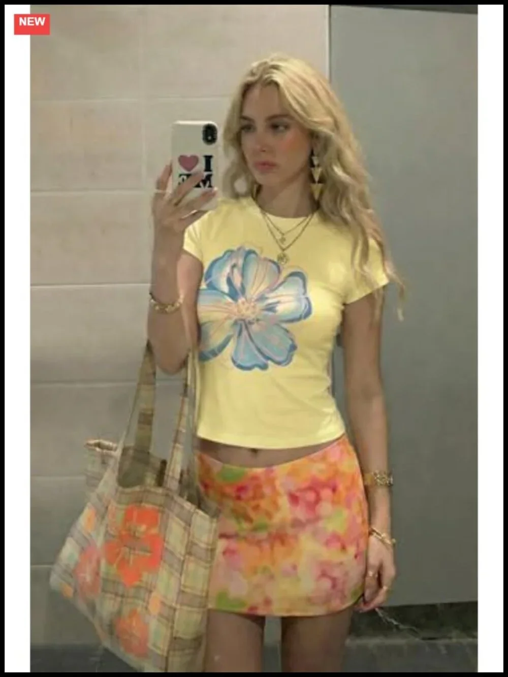 Women Y2k Graphic Tee Slim Fit Floral Short Sleeve Cotton Spandex